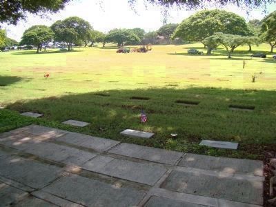 Ernie Pyles Gravesite image. Click for full size.