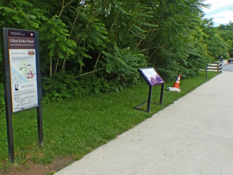 The Clara Barton Trail Marker image. Click for full size.