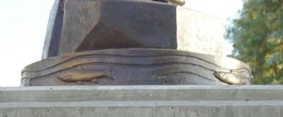 Closeup of Statue's Base, Right Side image. Click for full size.