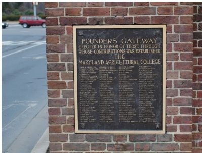 Founders� Gateway Tablet on the Right Gatepost image. Click for full size.