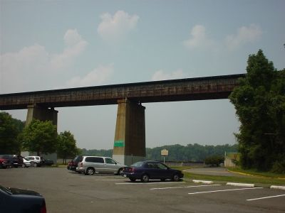 Today's Norfolk Southern Bridge image. Click for full size.
