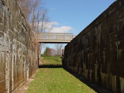 In the Lock Looking North. Click for full size. In the Lock Looking North image. Click for full size.