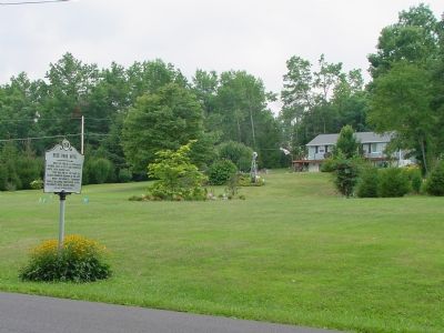 Marker and Former Grounds of the Deer Park Hotel image. Click for full size.