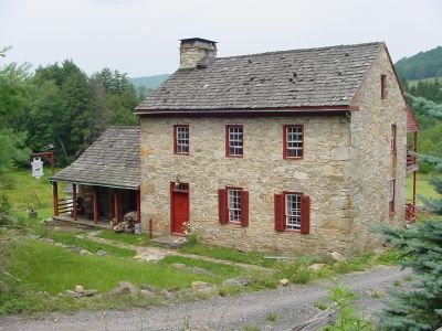 Old Stone Tavern image. Click for full size.