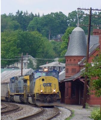 Eastbound Coal Drag Passes the Station image. Click for full size.