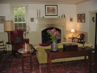 Living Room at Mount Gilead image. Click for full size.