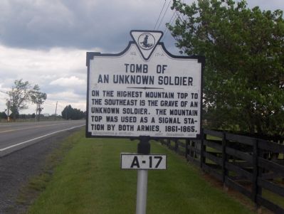Tomb of an Unknown Soldier image. Click for full size.