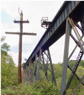 Norfolk Southern Railroad Trestle Nearby image. Click for full size.