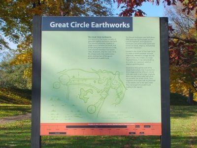 Great Circle Earthworks Marker image. Click for full size.