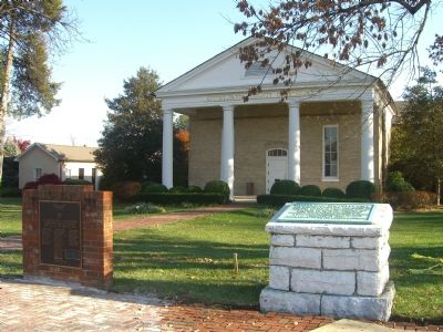 "Battle of Spotsylvania" and "Spotsylvania County Honor Roll" Markers image. Click for full size.