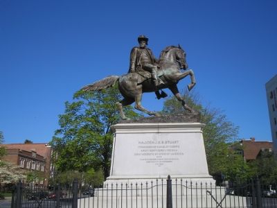 JEB Stuart Statue image, Touch for more information