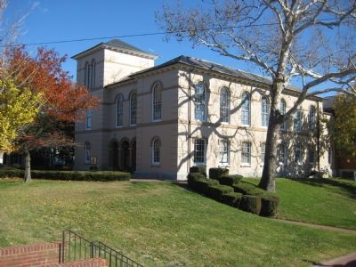 Dorchester County Courthouse image. Click for full size.
