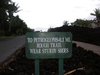 The Waikoloa Petroglyph Trail-Head image. Click for full size.