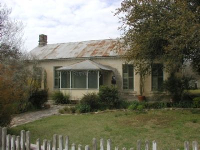 Heinatz Homestead. Click for full size. Heinatz Homestead image. Click for full size.