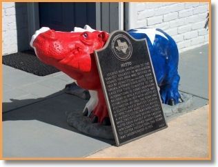 Hutto Hippo and the Marker image. Click for full size.