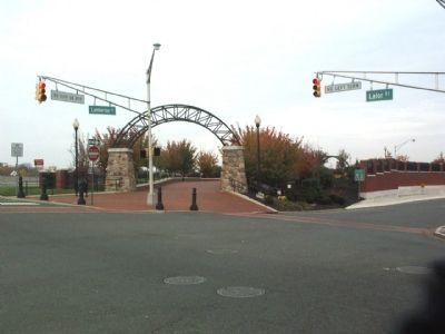 Main Entrance to the Northern Section of South Riverwalk Park. Click for full size. Main Entrance to the Northern Section of South Riverwalk Park image. Click for full size.