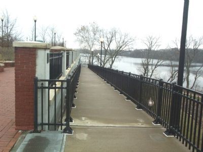 Ramp Entrance to Northern Section of South Riverwalk Park image. Click for full size.