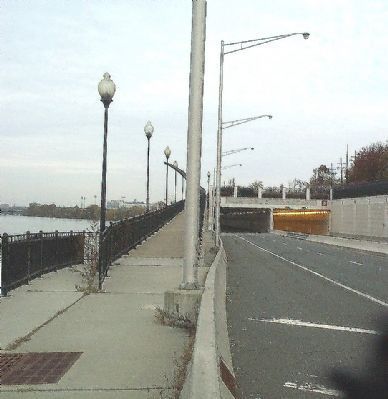 Southern Entrance to Tunnel under South Riverwalk Park image. Click for full size.
