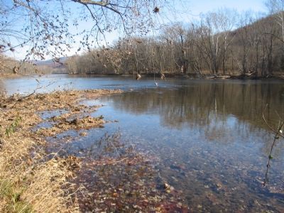 Shenandoah River. Click for full size. Shenandoah River image. Click for full size.