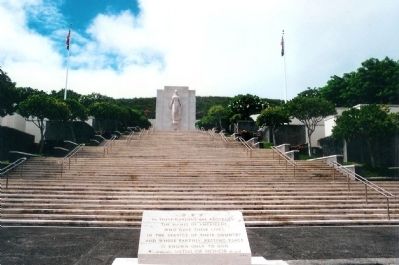 The Honolulu Memorial and Marker image. Click for full size.