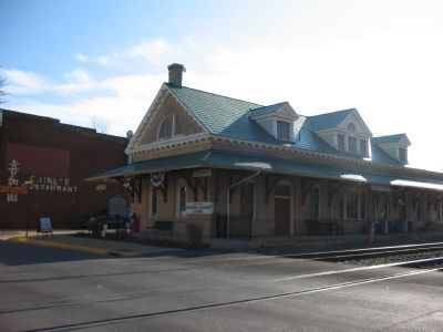 Orange Train Station image. Click for full size.