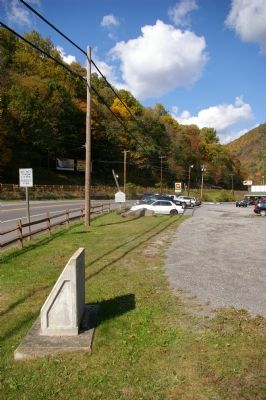 Side view of marker, looking north image. Click for full size.