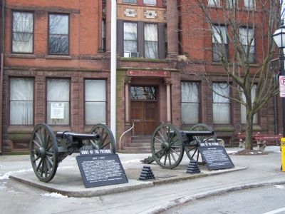Full view of two Civil War markers image. Click for full size.