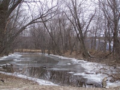 Remains of canal looking north. image. Click for full size.