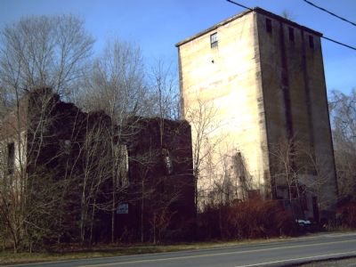 Ruins of Meyers & Brulles Germania Flour Mill image. Click for full size.