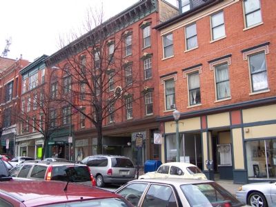 Building at 42 W. King Street image. Click for full size.