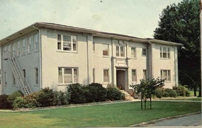 Bonny Oaks Office Building image. Click for full size.