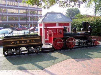 "The General" model train in Glover Park image. Click for full size.