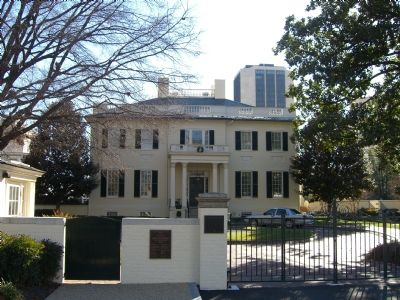 The Executive Mansion of Virginia and Markers. Click for full size. The Executive Mansion of Virginia and Markers image. Click for full size.