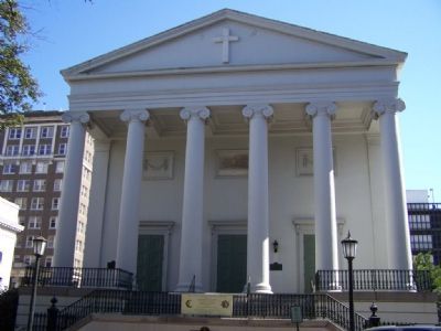 Christ Church at Johnson Square, Savannah image. Click for full size.