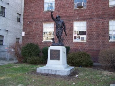 Former location - Full view of monument. image. Click for full size.