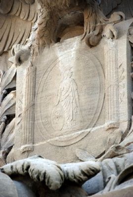 Crest Detail on Battle Monument Beneath the Eagle's Talons image. Click for full size.