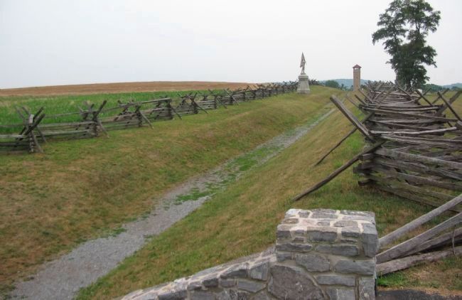 The Sunken Road or Bloody Lane image. Click for full size.