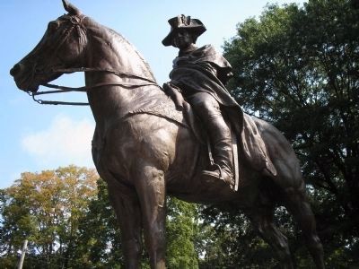 Closeup of Washington statue image. Click for full size.
