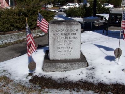In honor of those who served our country in Korea & Vietnam Marker image. Click for full size.