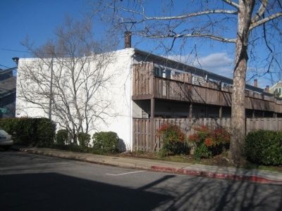 Back of Murphy's Row image. Click for full size.