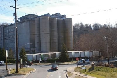 Oella Marker with mills in the background image. Click for full size.