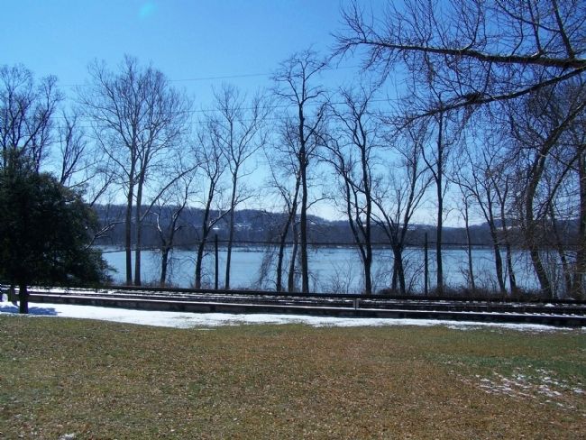 Susquehanna River from front of house. image. Click for full size.