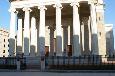 The marker, as seen from the street. Click for full size. The marker, as seen from the street image. Click for full size.