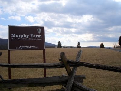Murphy Farm Trailhead image. Click for full size.