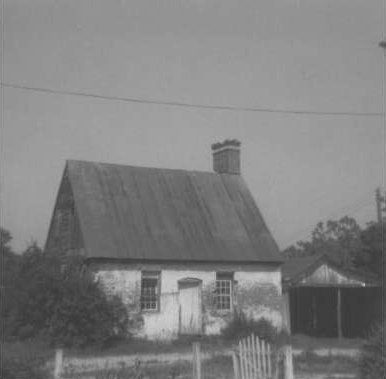 Outbuilding, Cliffton image. Click for full size.