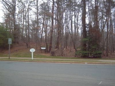 The Old Potomac Path Marker image. Click for full size.