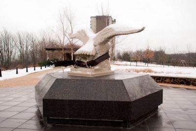 Monmouth County 9/11 Memorial Statue (rear view) image. Click for full size.