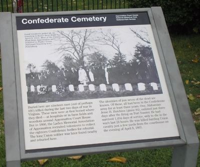Confederate Cemetery Marker image. Click for full size.