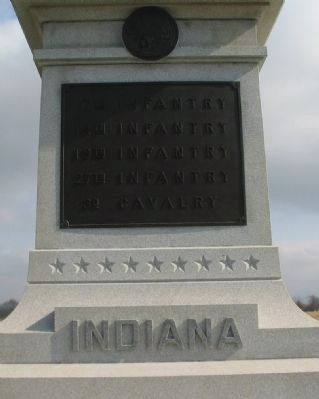 Close Up of Inscription Plaque and State Seal. Click for full size. Close Up of Inscription Plaque and State Seal image. Click for full size.