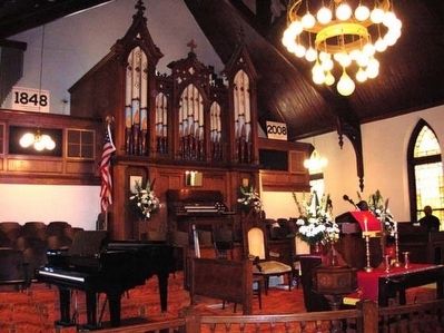 Reedy Chapel Pulpit with 1876 Hook and Hastings Pipe Organ image. Click for full size.
